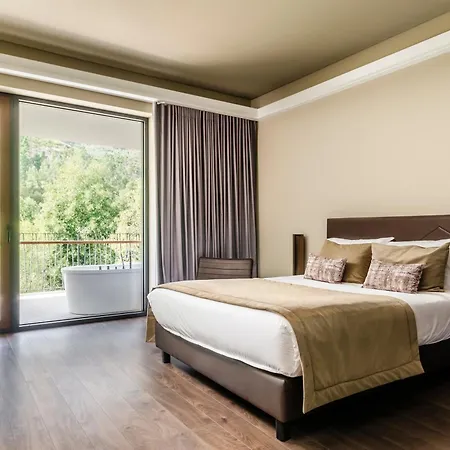 Aqua Village, Health 5*