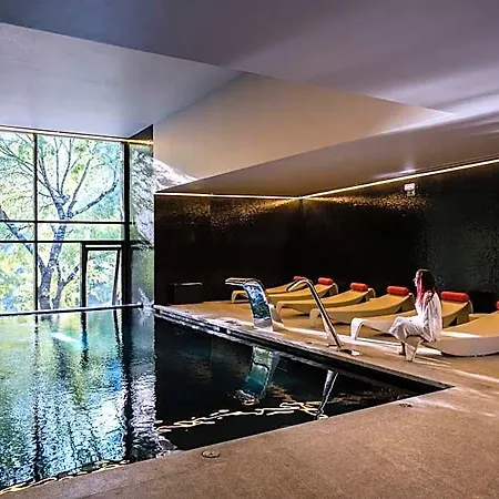 Aqua Village, Health 리조트