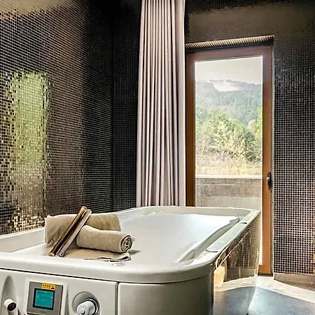 Aqua Village, Health 리조트 올리베이라두오스피탈