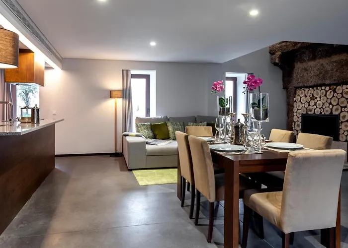 Aqua Village, Health 5*