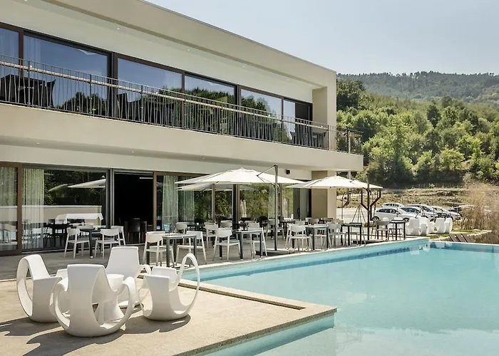 Aqua Village, Health