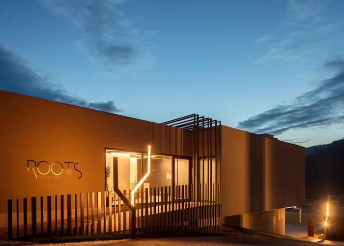 Aqua Village, Health Feriested