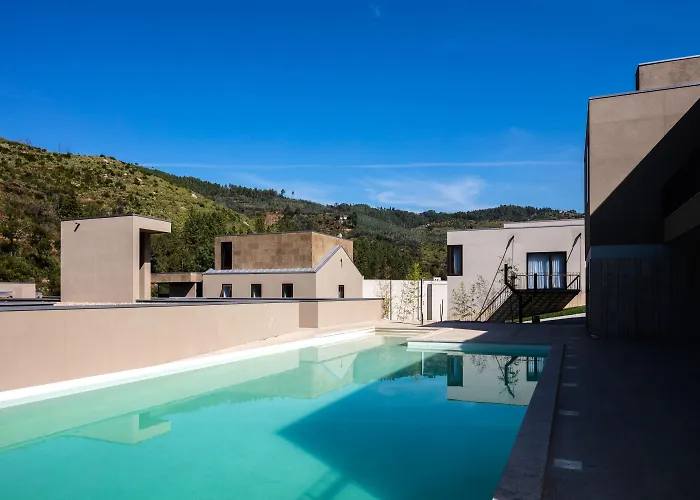 Aqua Village, Health Оливейра-ду-Ошпитал