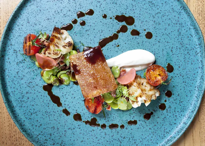 Aqua Village, Health 5*